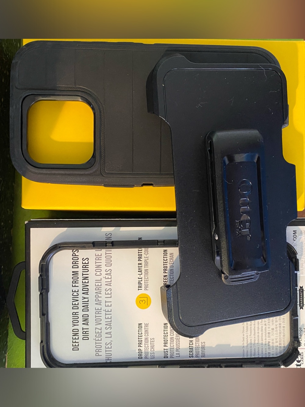 OtterBox Defender Series Black Rugged Holster Case never used - Picture 2 of 3